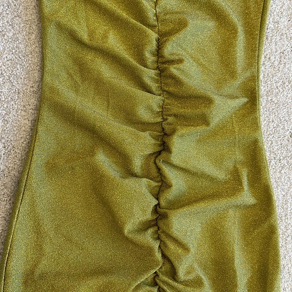 GREEN HALTER DRESS - Picture 5 of 10